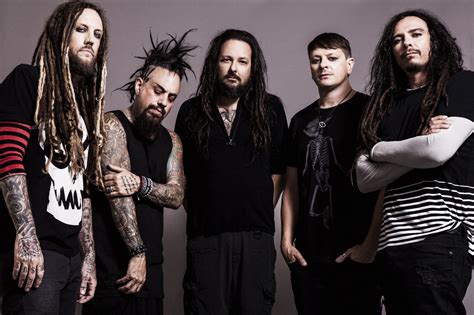 What Kind of Music Is Korn: A Diverse and Insightful Exploration